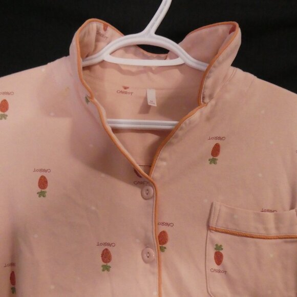 Unbranded | medium | Charming Carrot Pattern Long Sleeve Pajama Top W/ Pocket - Picture 4 of 14